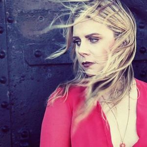 Meet your Posher, Jenny